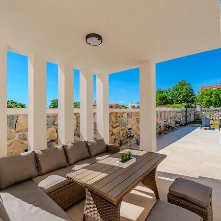 Stina Villa Privlaka (Zadar)